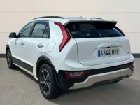 Usado Kia Niro 129 CV (94 kW) 2025 Blanco SUV