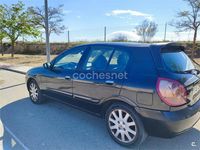 Usado Nissan Almera 82 CV (60 kW) 2004 Negro Berlina