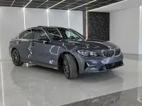 Usado BMW 330e Comfort Edition 292 CV (214 kW) 2021 Gris / plata Berlina