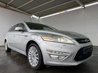 Usado Ford Mondeo Titanium 163 CV (119 kW) 2011 Gris / plata Familiar