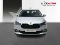 Usado Skoda Fabia Selection 116 CV (85 kW) 2026 Plateado Utilitario