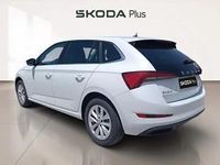Usado Skoda Scala 110 CV (80 kW) 2022 Blanco Utilitario