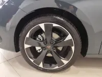 Nuevo Cupra Leon 150 CV (110 kW) 2025 Azul Berlina