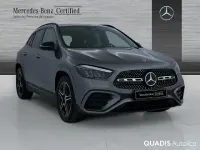 Usado Mercedes GLA200 163 CV (119 kW) 2024 Gris montaña SUV