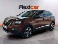 Usado Peugeot 3008 Allure 131 CV (96 kW) 2020 Marrón SUV