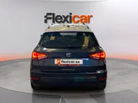 Usado Seat Arona Xperience 110 CV (80 kW) 2022 Gris SUV