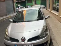 Usado Renault Clio Dynamique 100 CV (73 kW) 2008 Gris / plata Familiar