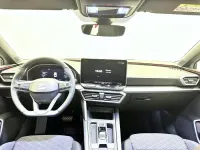 Usado Seat Leon FR 150 CV (110 kW) 2025 Blanco Familiar