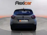 Usado Renault Captur Zen 120 CV (88 kW) 2017 Beige SUV