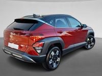 Usado Hyundai Kona Blackline 129 CV (94 kW) 2025 Rojo ultimate (techo negro) SUV
