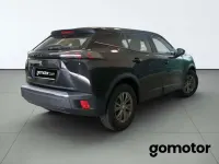 Usado Peugeot e-2008 Active 100 kW (136 CV) 2023 Negro SUV