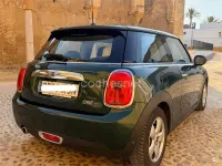 Usado Mini One D 95 CV (69 kW) 2018 Verde Utilitario