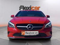 Usado Mercedes CLA220 Shooting Brake 177 CV (130 kW) 2017 Rojo Familiar