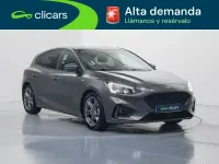 Usado Ford Focus ST-Line 125 CV (91 kW) 2019 Gris Berlina