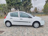 Usado Renault Clio IV 75 CV (55 kW) 2012 Blanco Berlina