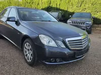 Usado Mercedes E200 Elegance 136 CV (100 kW) 2010 Gris Berlina