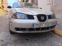 Usado Seat Cordoba 130 CV (95 kW) 2004 Gris / plata Berlina