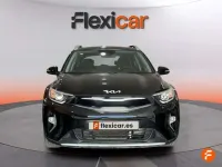 Usado Kia Stonic 101 CV (74 kW) 2025 Negro SUV