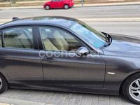 Usado BMW 320 150 CV (110 kW) 2006 Gris / plata Berlina