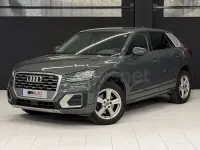 Usado Audi Q2 Design 116 CV (85 kW) 2018 Gris / plata SUV