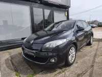 Usado Renault Mégane Dynamique 116 CV (85 kW) 2012 Negro Utilitario
