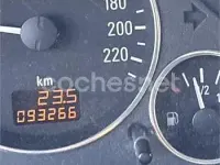 Usado Opel Meriva Enjoy 100 CV (73 kW) 2004 Gris / plata Monovolumen