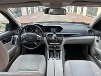Usado Mercedes C200 Avantgarde 136 CV (100 kW) 2012 Gris / plata Berlina