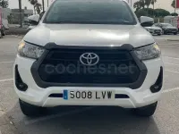Usado Toyota HiLux Plus 150 CV (110 kW) 2022 Blanco Pickup/Camioneta