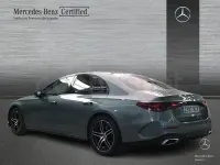 Usado Mercedes E220 197 CV (144 kW) 2025 Gris / plata Berlina