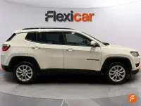 Käytetty Jeep Compass Limited 130 HP (95 kW) 2021 Valkoinen Katumaasturi