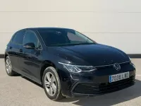 Usado VW Golf VIII Life 110 CV (80 kW) 2022 Negro Utilitario