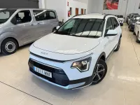 Usado Kia Niro 141 CV (103 kW) 2024 Blanco SUV