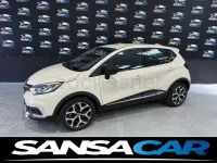 Usado Renault Captur Intens 90 CV (66 kW) 2017 Beige SUV