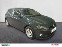 Usado VW Polo Advance 80 CV (58 kW) 2018 Gris / plata Berlina