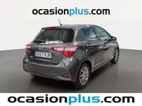 Usado Toyota Yaris Active 69 CV (50 kW) 2018 Gris Utilitario