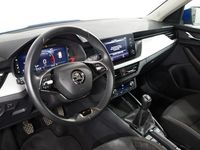 Usado Skoda Kamiq Ambition 95 CV (69 kW) 2022 Azul SUV