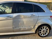 Usado Mercedes B200 140 CV (102 kW) 2007 Gris / plata Monovolumen