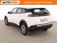 Usado Peugeot 2008 Active 101 CV (74 kW) 2021 Blanco SUV