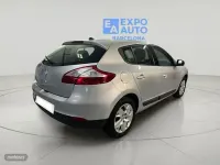 Usado Renault Mégane III 110 CV (80 kW) 2011 Gris Berlina