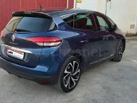 Usado Renault Scénic Intens 140 CV (102 kW) 2018 Azul Monovolumen