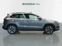 Usado Skoda Karoq Style 150 CV (110 kW) 2022 Gris SUV