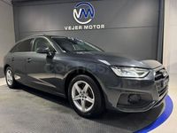 Usado Audi A4 Advanced Plus 136 CV (100 kW) 2019 Gris / plata Familiar