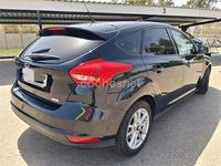 Usado Ford Focus Trend 125 CV (91 kW) 2016 Negro Berlina