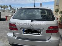 Usado Mercedes B150 95 CV (69 kW) 2006 Gris / plata Monovolumen