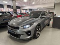 Usado Kia XCeed 136 CV (100 kW) 2021 Gris SUV