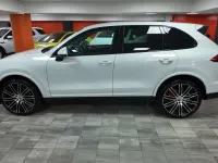 Usado Porsche Cayenne Diesel Platinum Edition 262 CV (192 kW) 2017 Blanco SUV