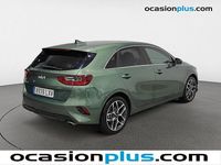 Usado Kia Ceed 120 CV (88 kW) 2022 Verde Utilitario