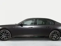 Usado BMW 740 299 CV (219 kW) 2025 Berlina
