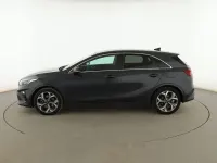 Usado Kia Ceed 100 CV (73 kW) 2018 Gris Utilitario