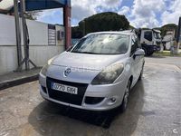 Usado Renault Scénic III 105 CV (77 kW) 2010 Gris / plata Monovolumen